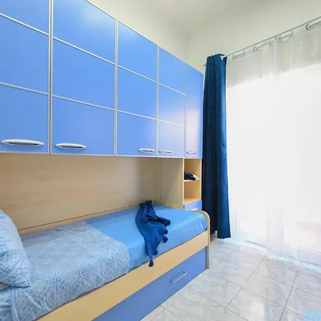 Ginestra A Con Balcone Lägenhet Ischia
