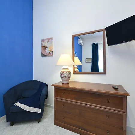 Apartamento Ginestra A Con Balcone Isquia