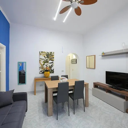 Ginestra A Con Balcone Apartamento Isquia